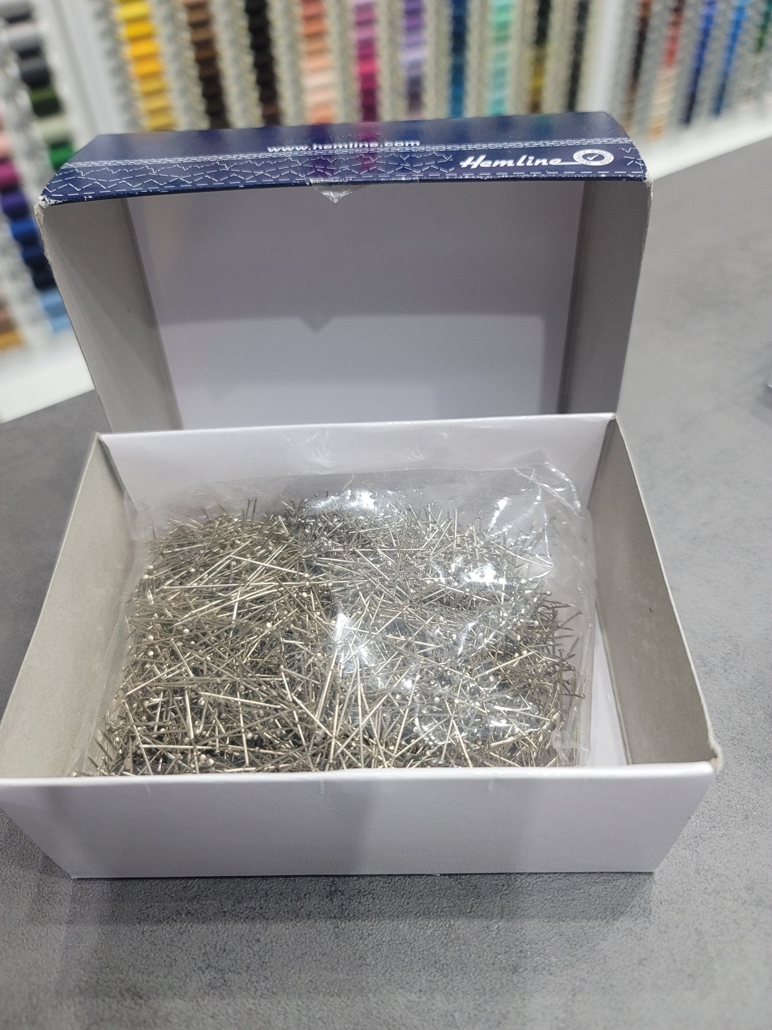 Hemline Fine Dressmakers Pins - Galedi Pins