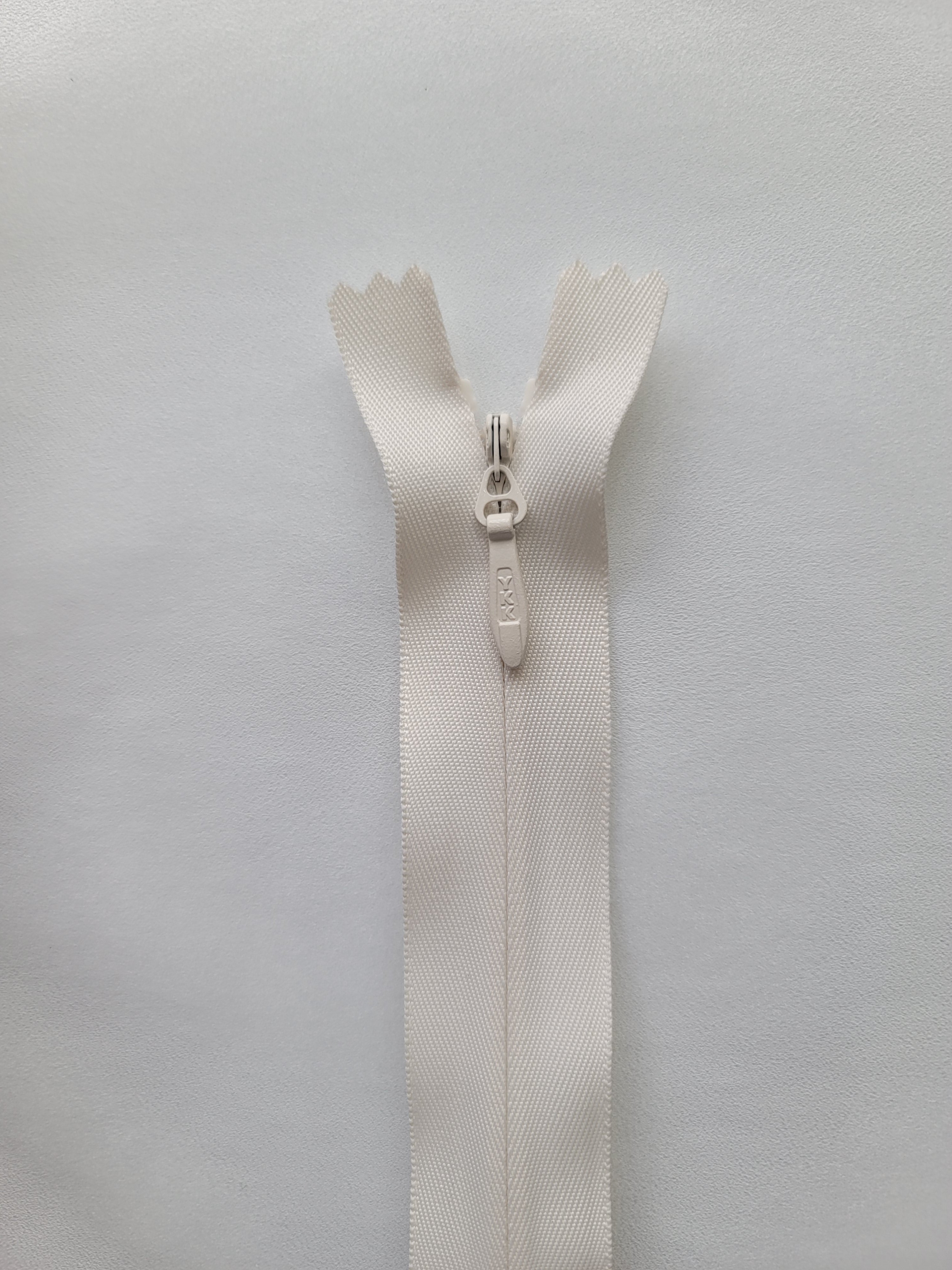 YKK Invisible Closed Ended Zipper – 60cm Length, Polyester Material