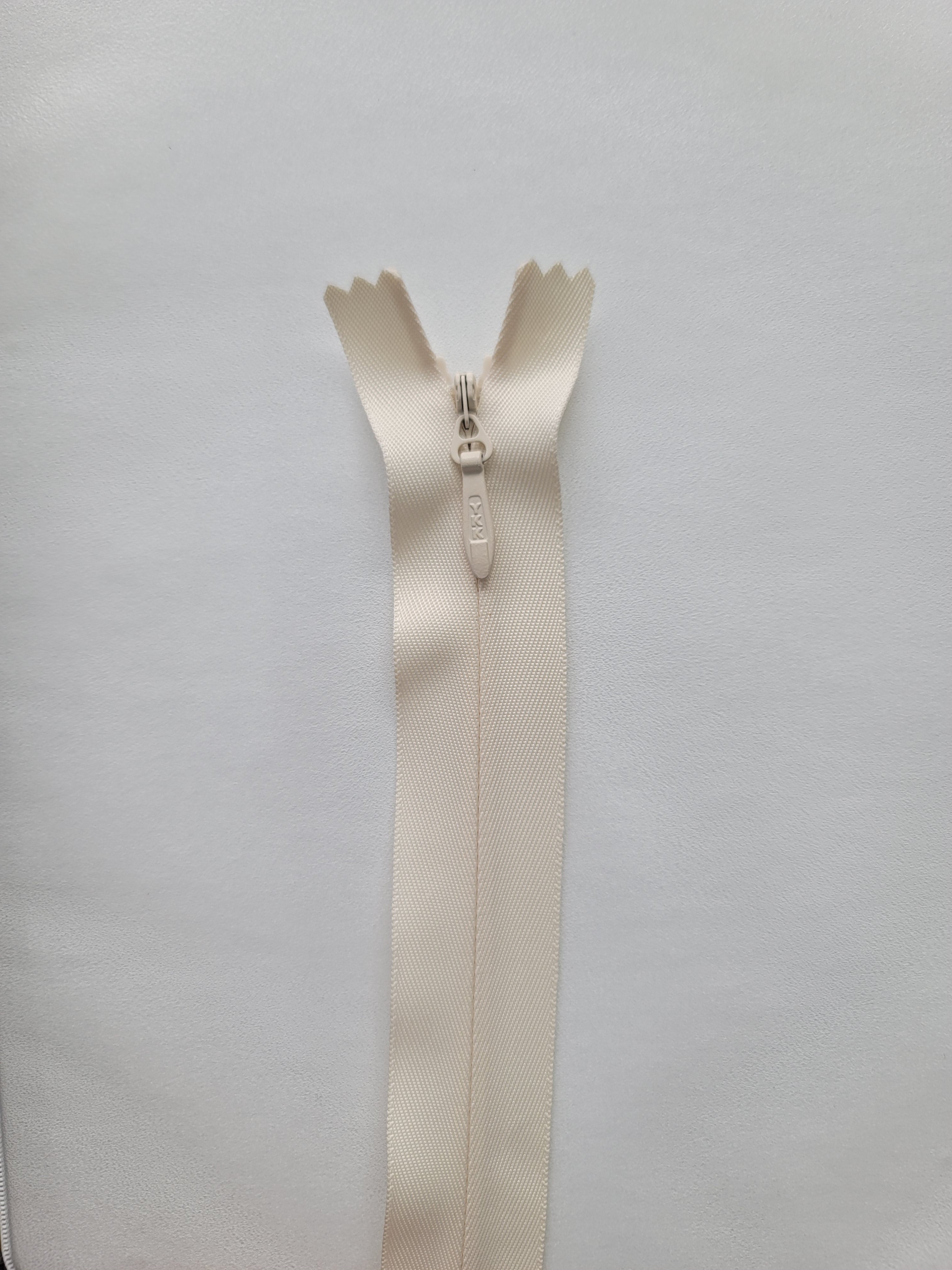 YKK Invisible Closed Ended Zipper – 60cm Length, Polyester Material
