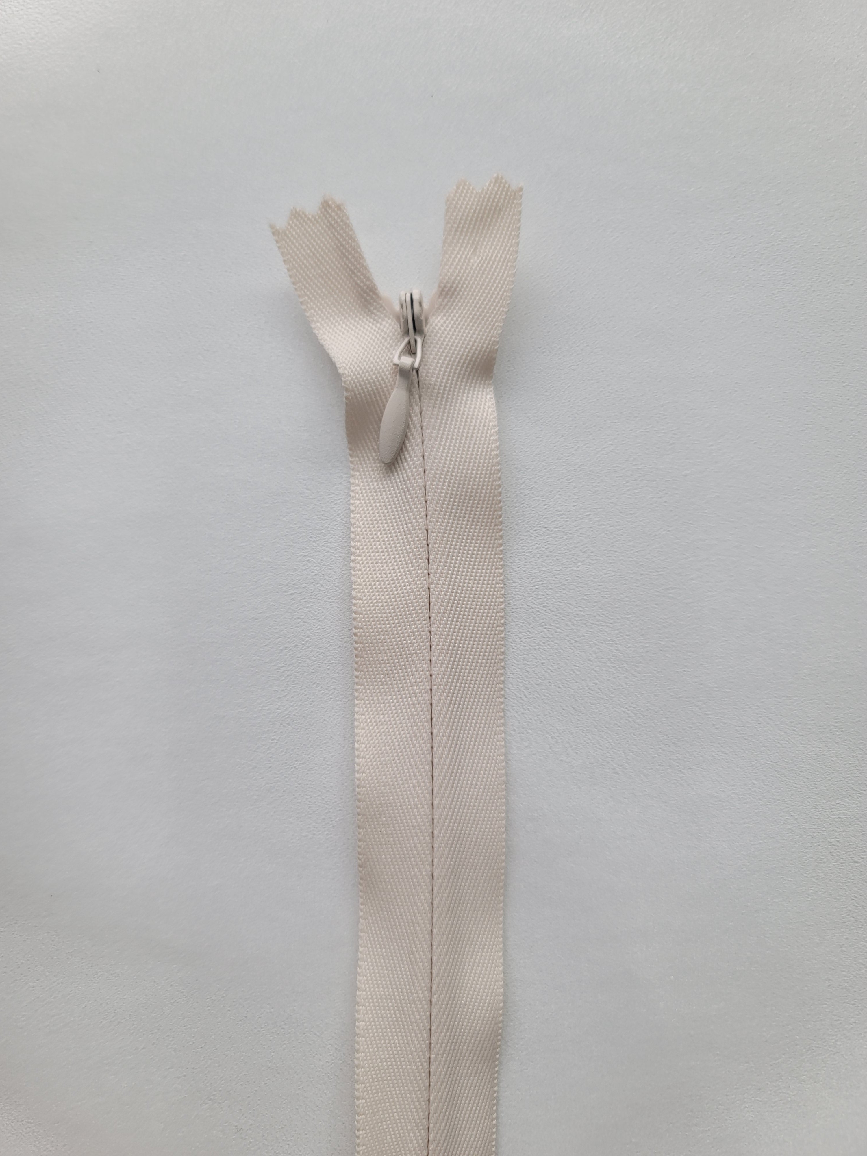 YKK Invisible Closed Ended Zipper – 60cm Length, Polyester Material