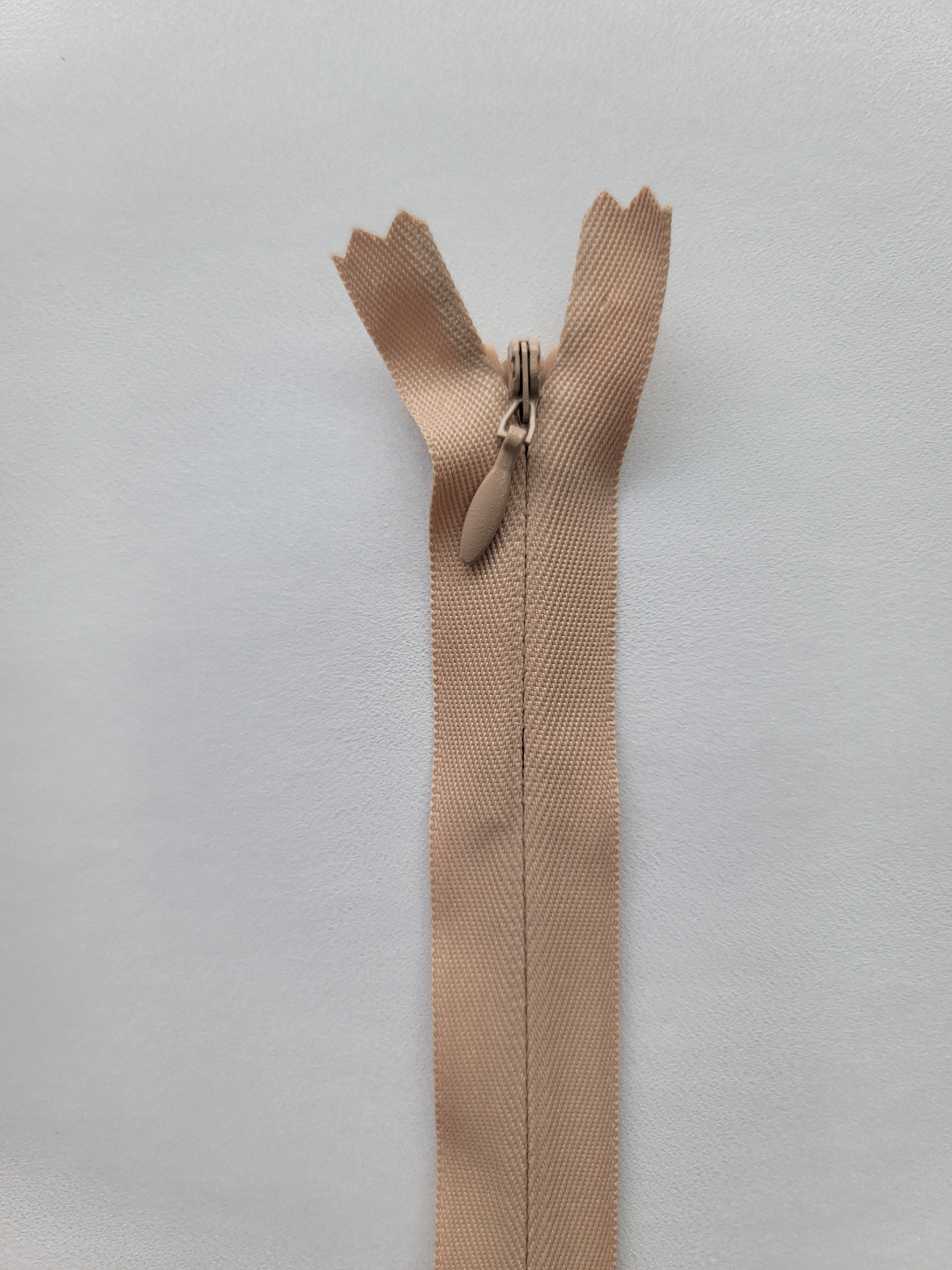 YKK Invisible Closed Ended Zipper – 60cm Length, Polyester Material