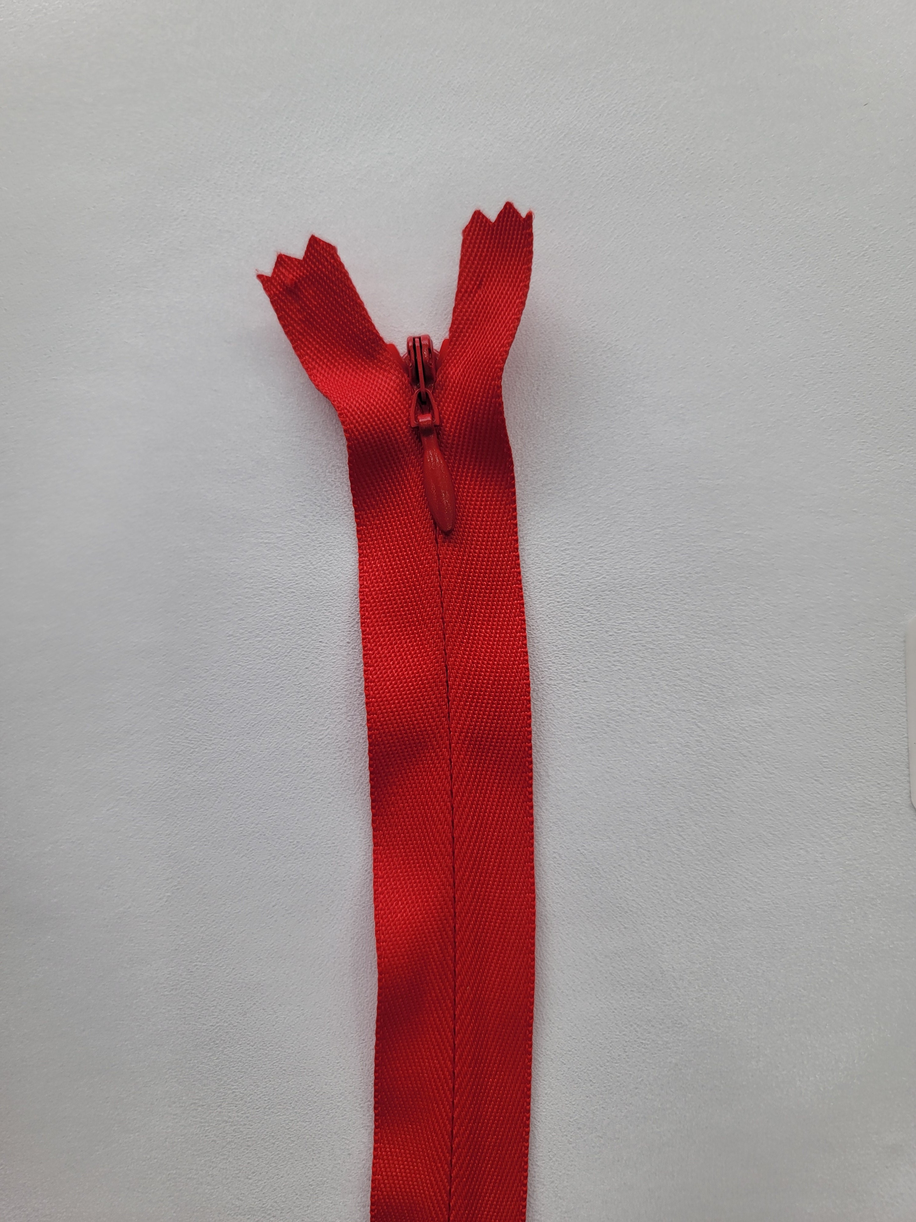 YKK Invisible Closed Ended Zipper – 60cm Length, Polyester Material