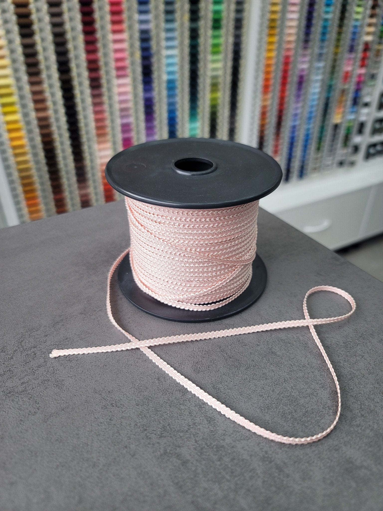 Frieba Tape - Decorative Edgings, Braid Tape, (4mm - 5mm) x1m - Galedi Pins