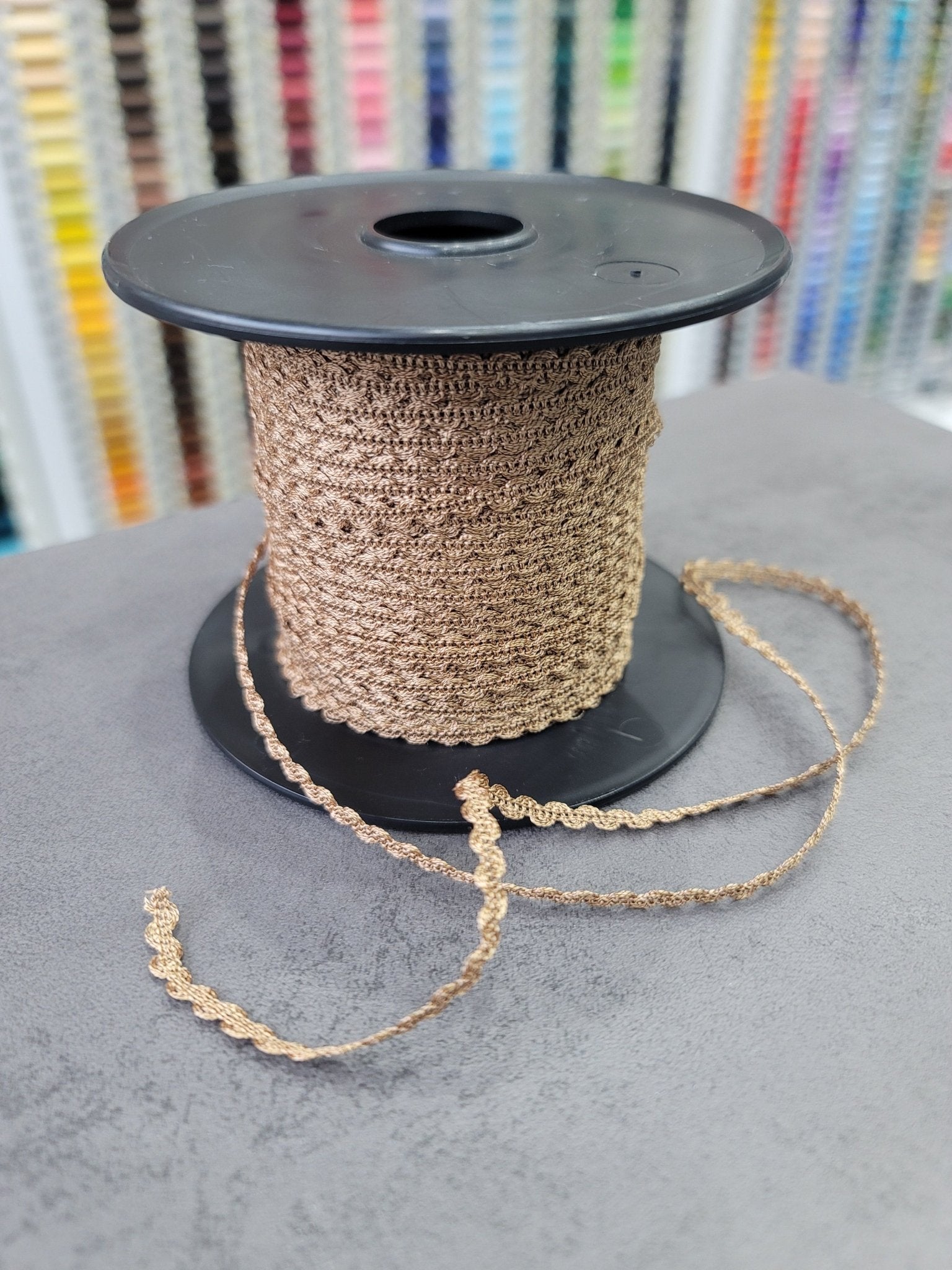 Frieba Tape - Decorative Edgings, Braid Tape, (4mm - 5mm) x1m - Galedi Pins