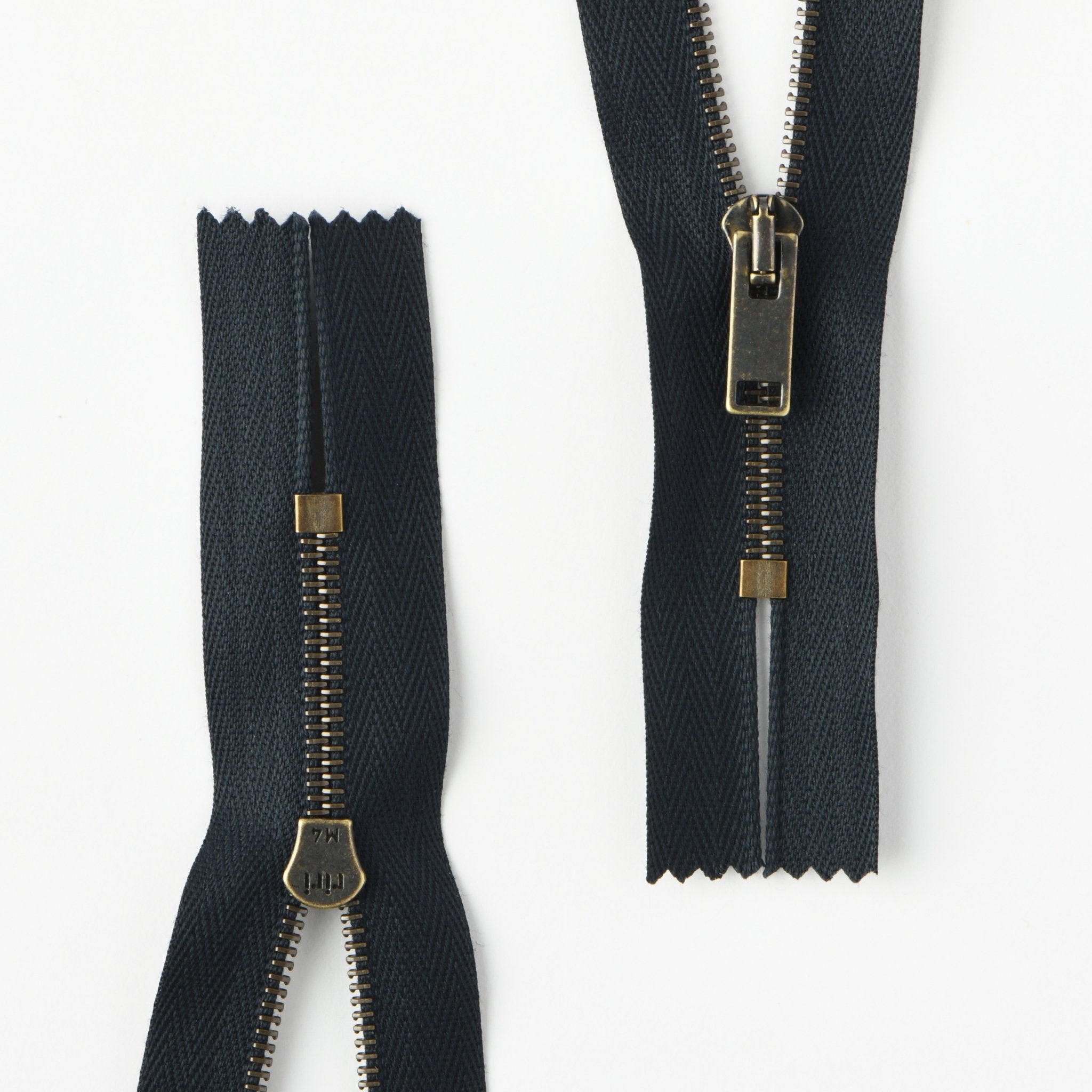 RIRI Brass Coloured Metal Closed End Zip, 24cm, ME4, 3T - Galedi Pins