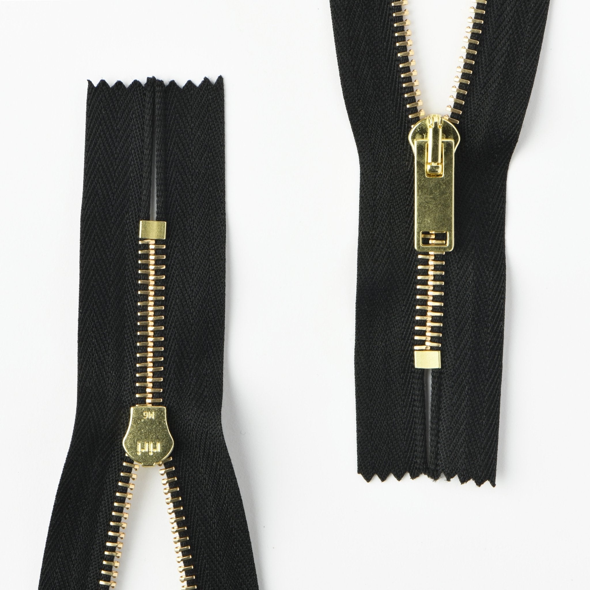 RIRI Gold Metal Zip, ME6 3T, 24cm - Galedi Pins