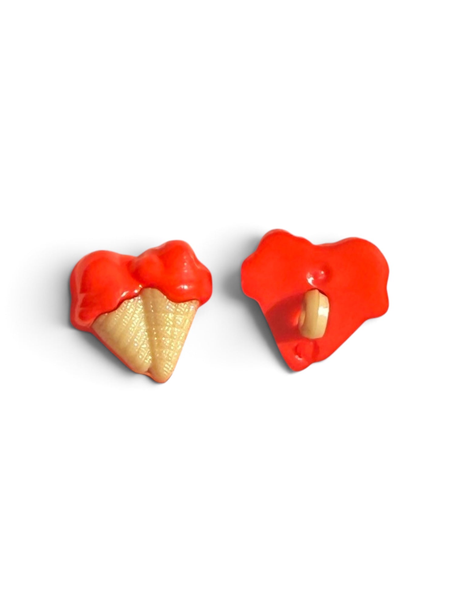 Front and back view of a red heart-shaped ice cream cone resin button with a shank fastener.