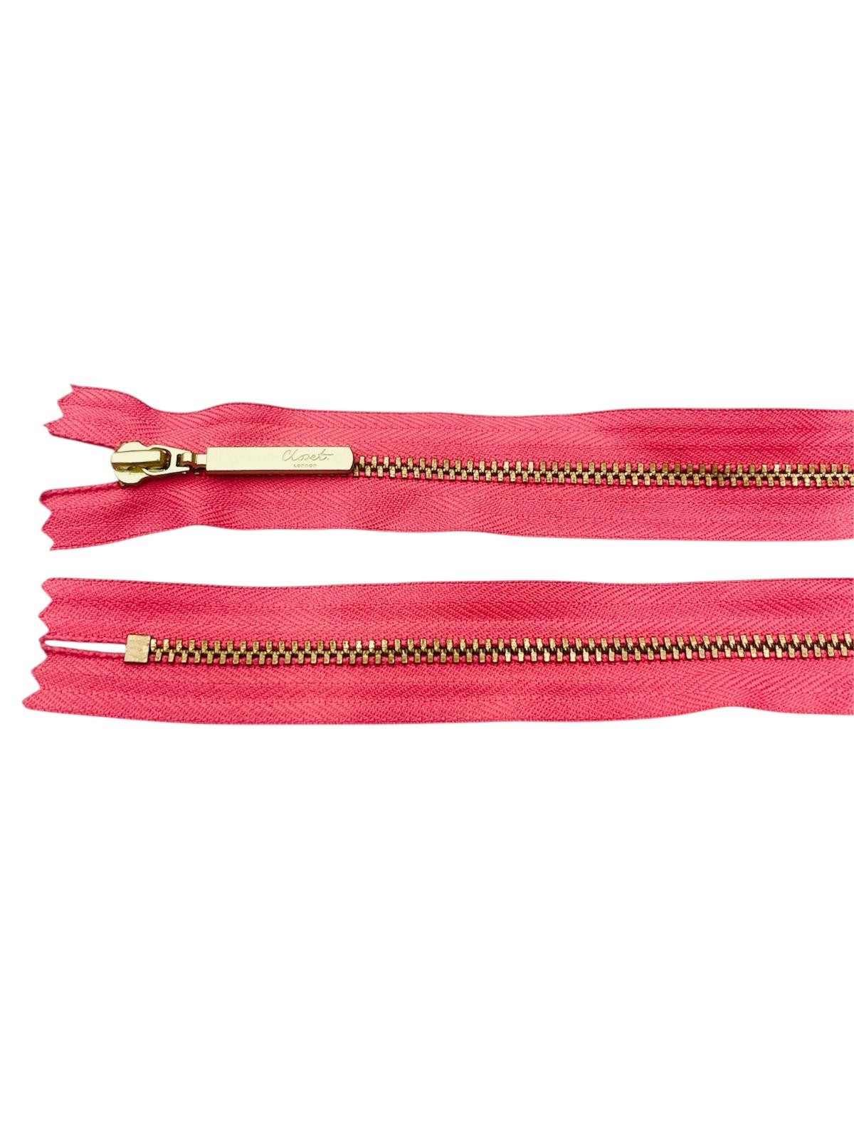 YKK Size 3 Closed End Gold Metal Zip | 55cm