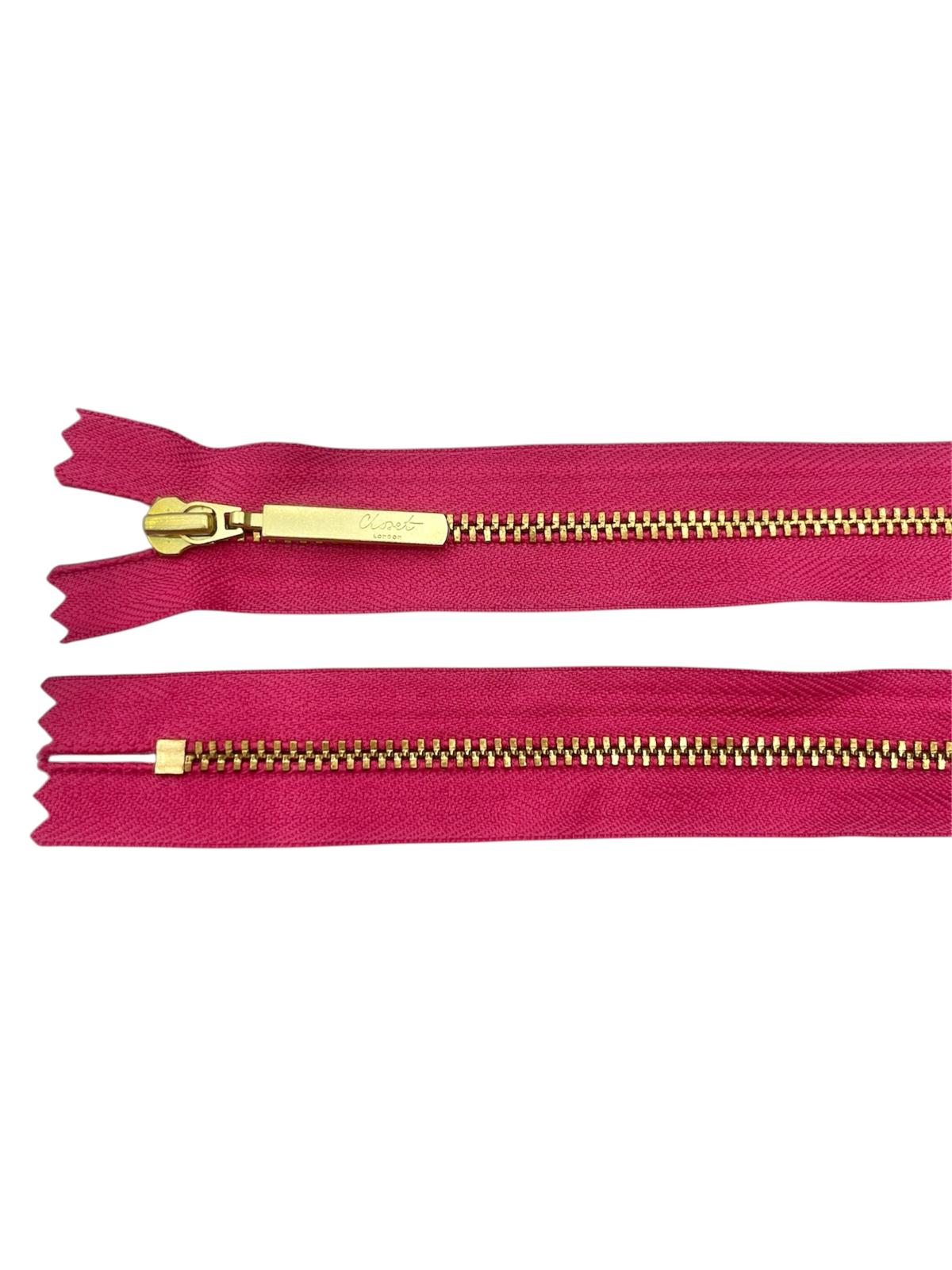 YKK Size 3 Closed End Gold Metal Zip | 55cm