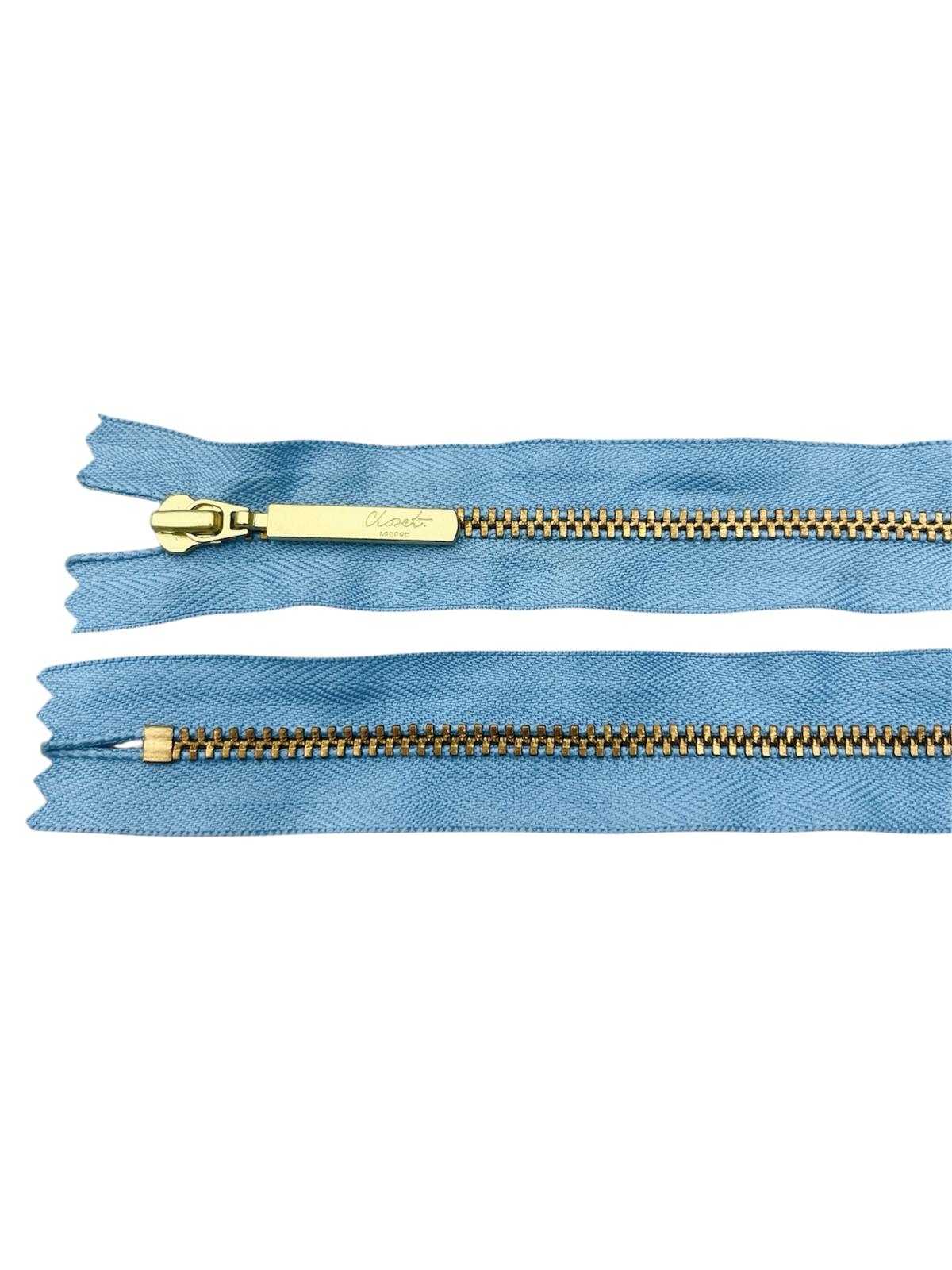 YKK Size 3 Closed End Gold Metal Zip | 55cm