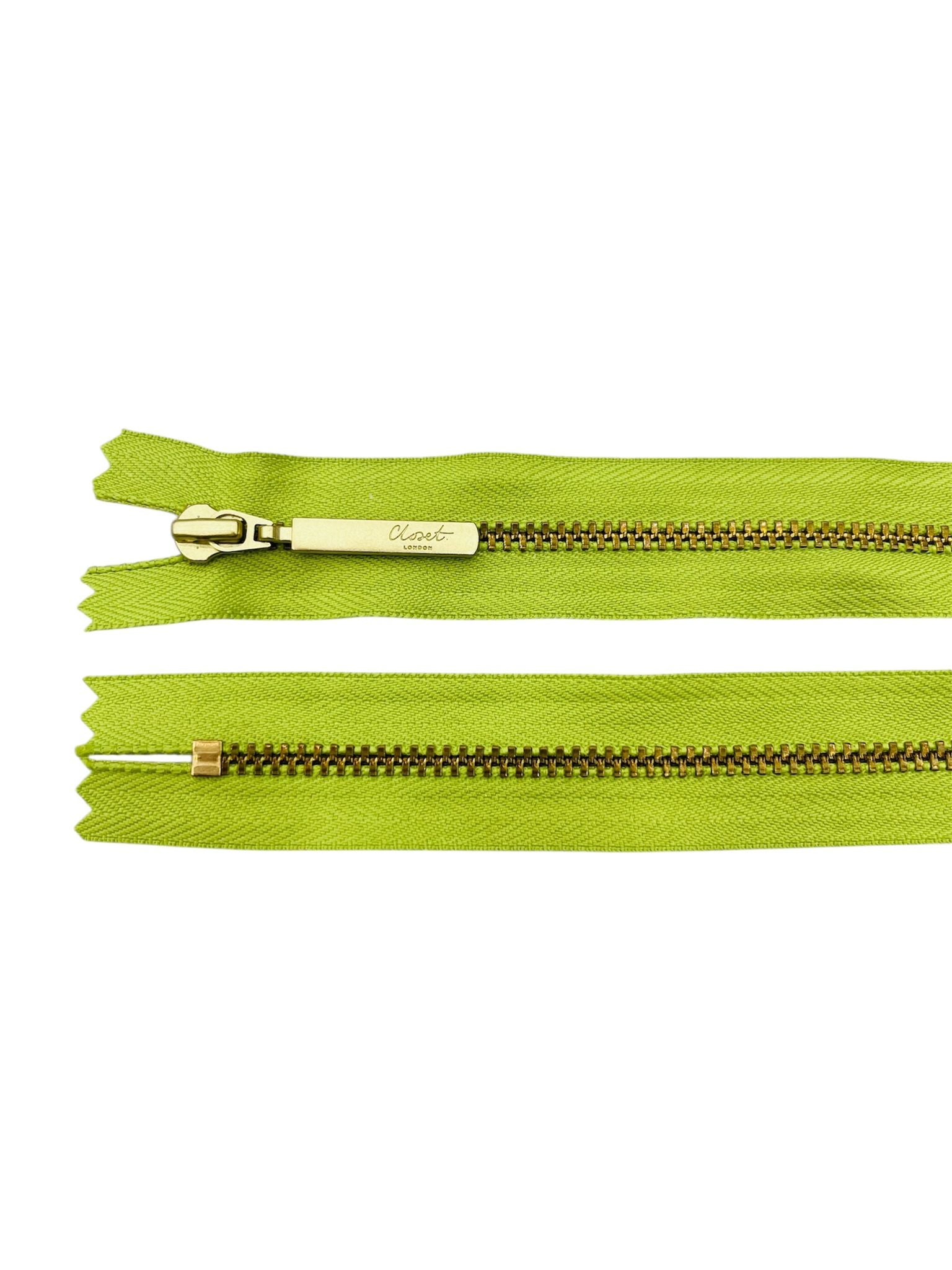 YKK Size 3 Closed End Gold Metal Zip | 56-65cm