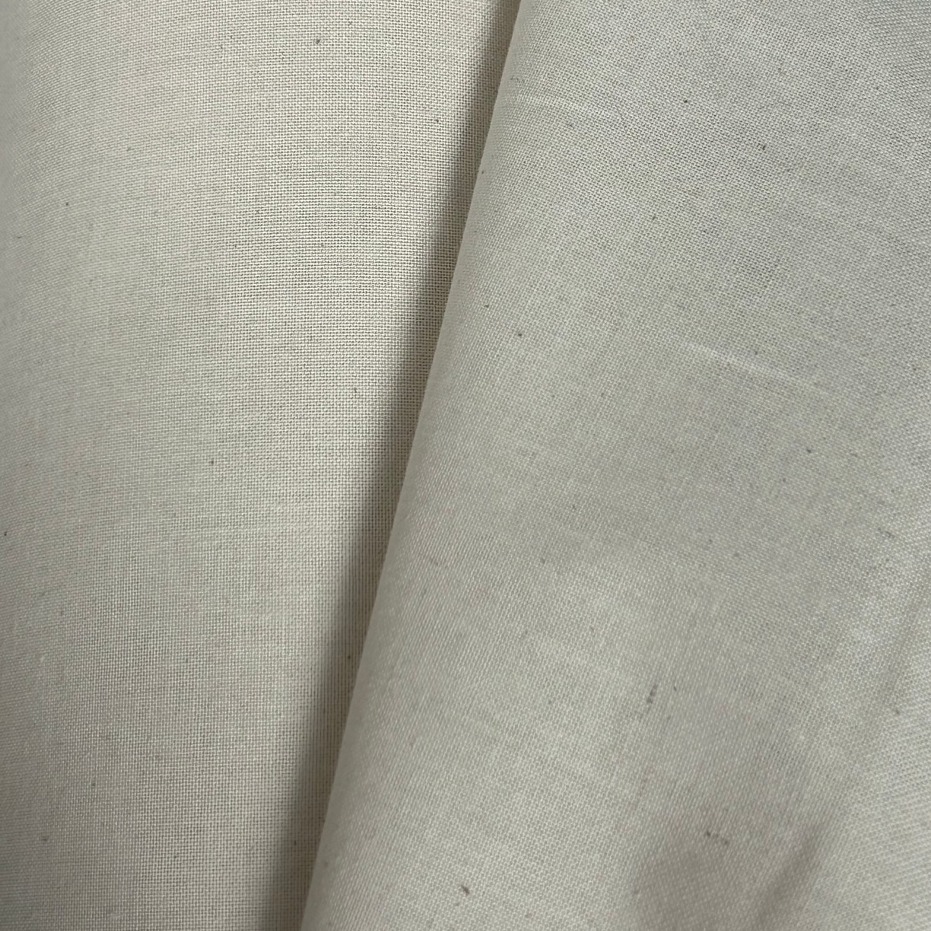 Natural loomstate cotton calico fabric with a width of 145cm.