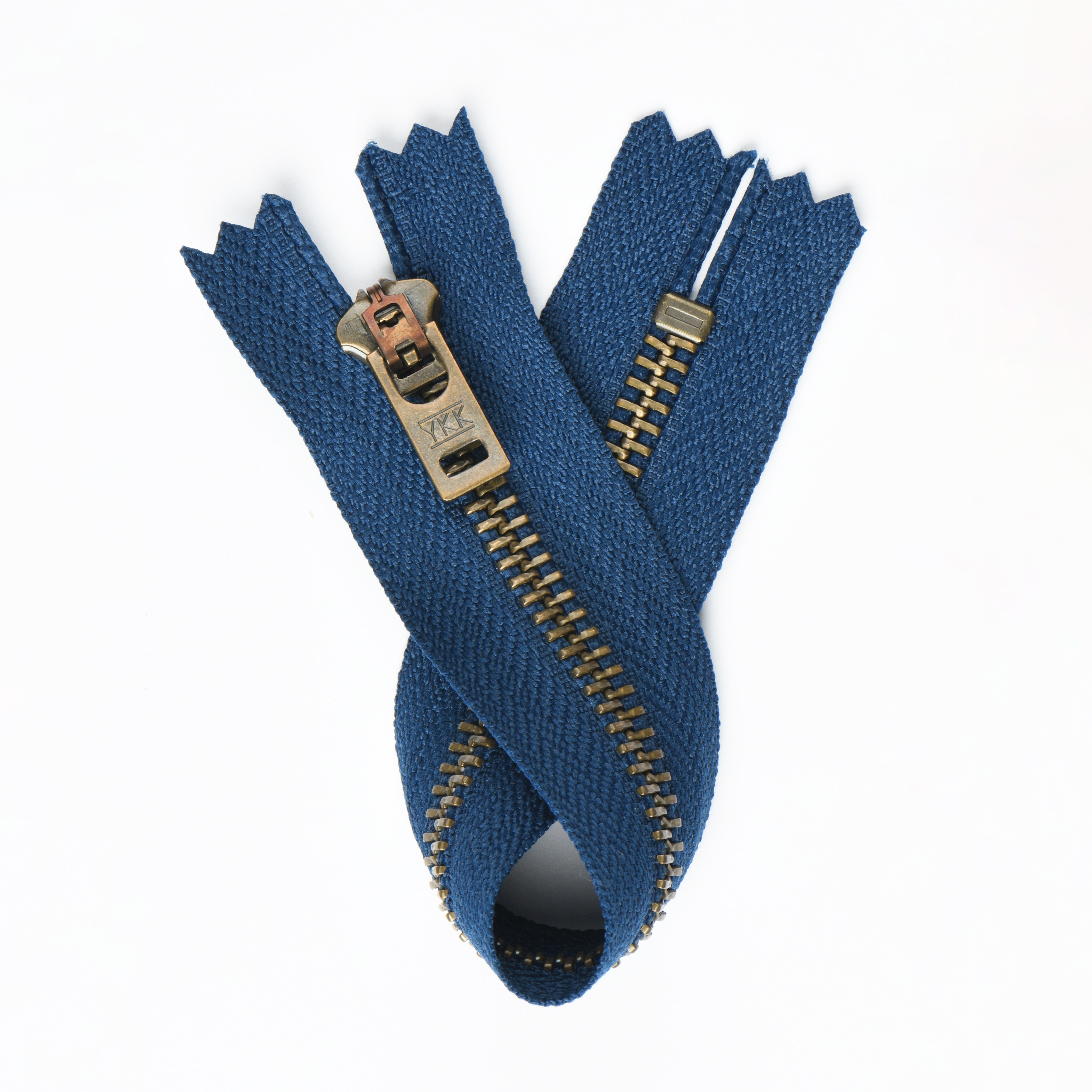 YKK C5 Closed End Zip – 18cm Antique Brass Metal Fastener