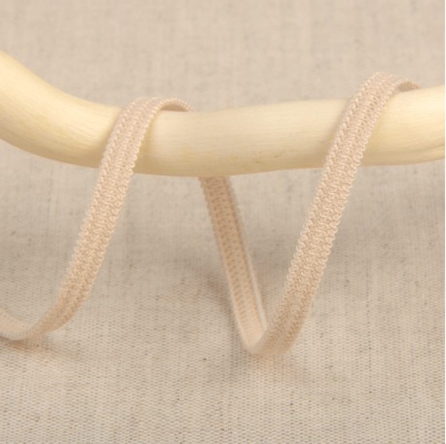 Stephanoise elastic ribbon in beige, 5mm wide.