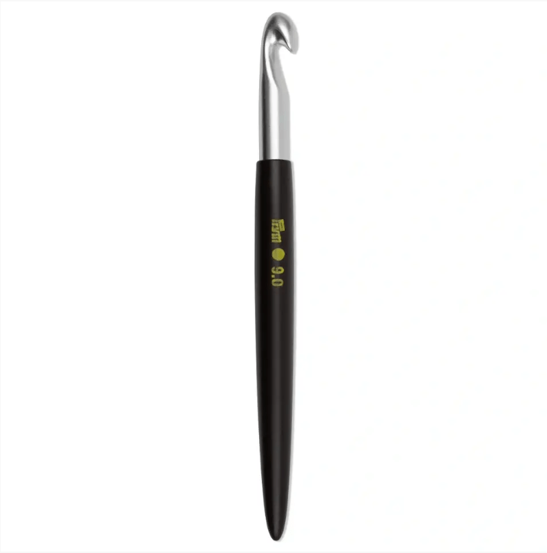 Prym soft-grip crochet hook with silver metal head and black handle, size 9.0.