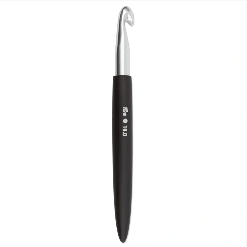 Prym soft-grip crochet hook with silver metal head and black handle, size 10.0.