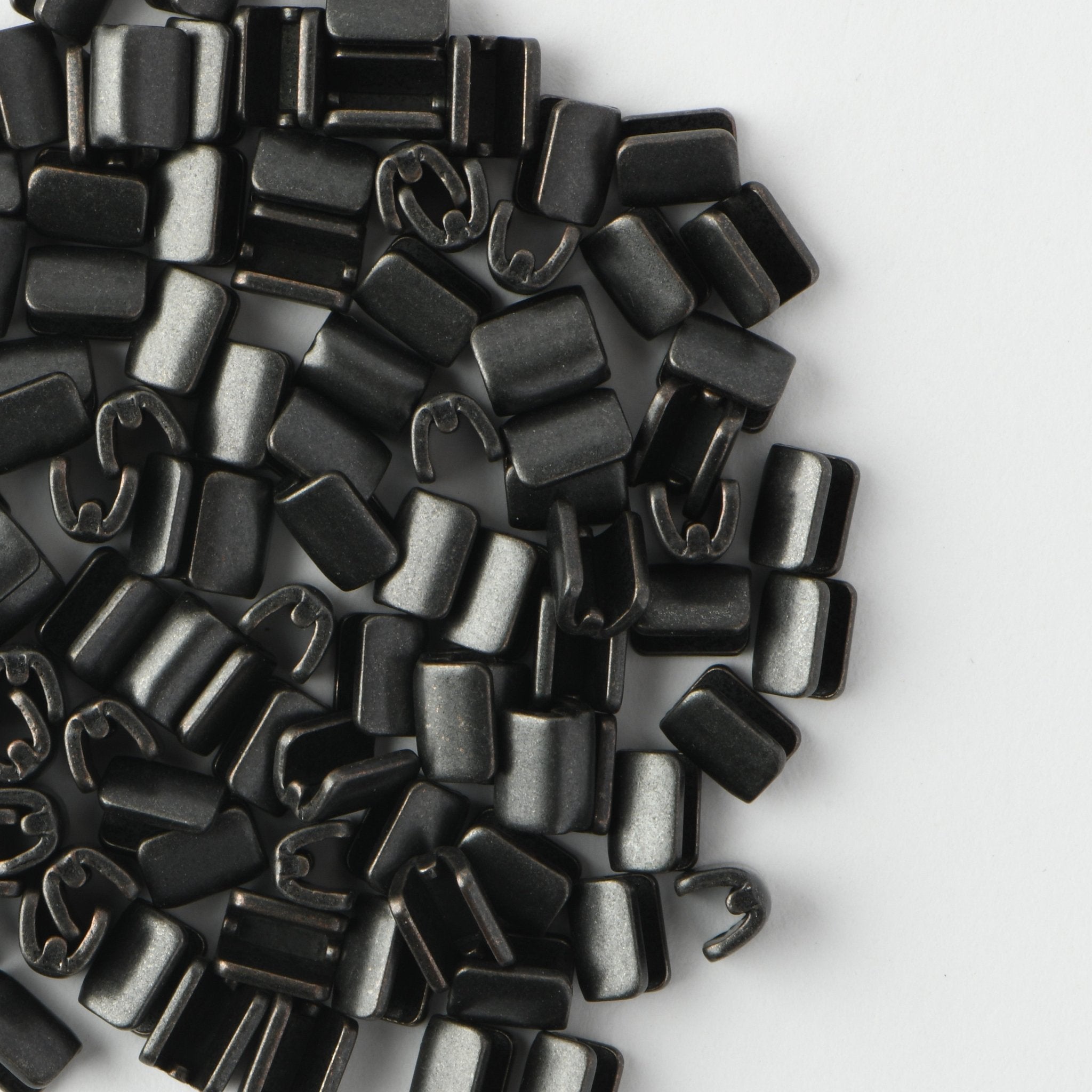 RIRI Zip Top Stopper, 4mm - Galedi Pins