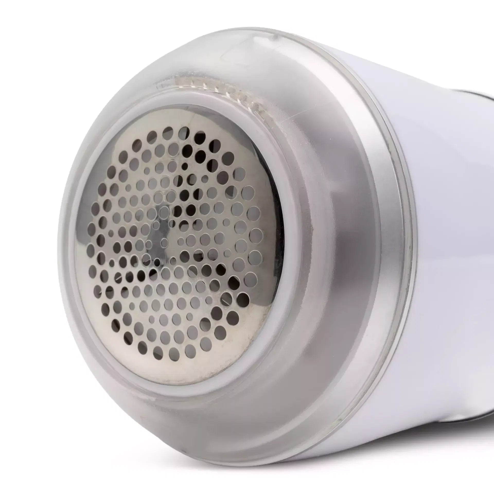 Close-up of a white Prym Lint Shaver PURE showing the circular metal mesh shaver head.