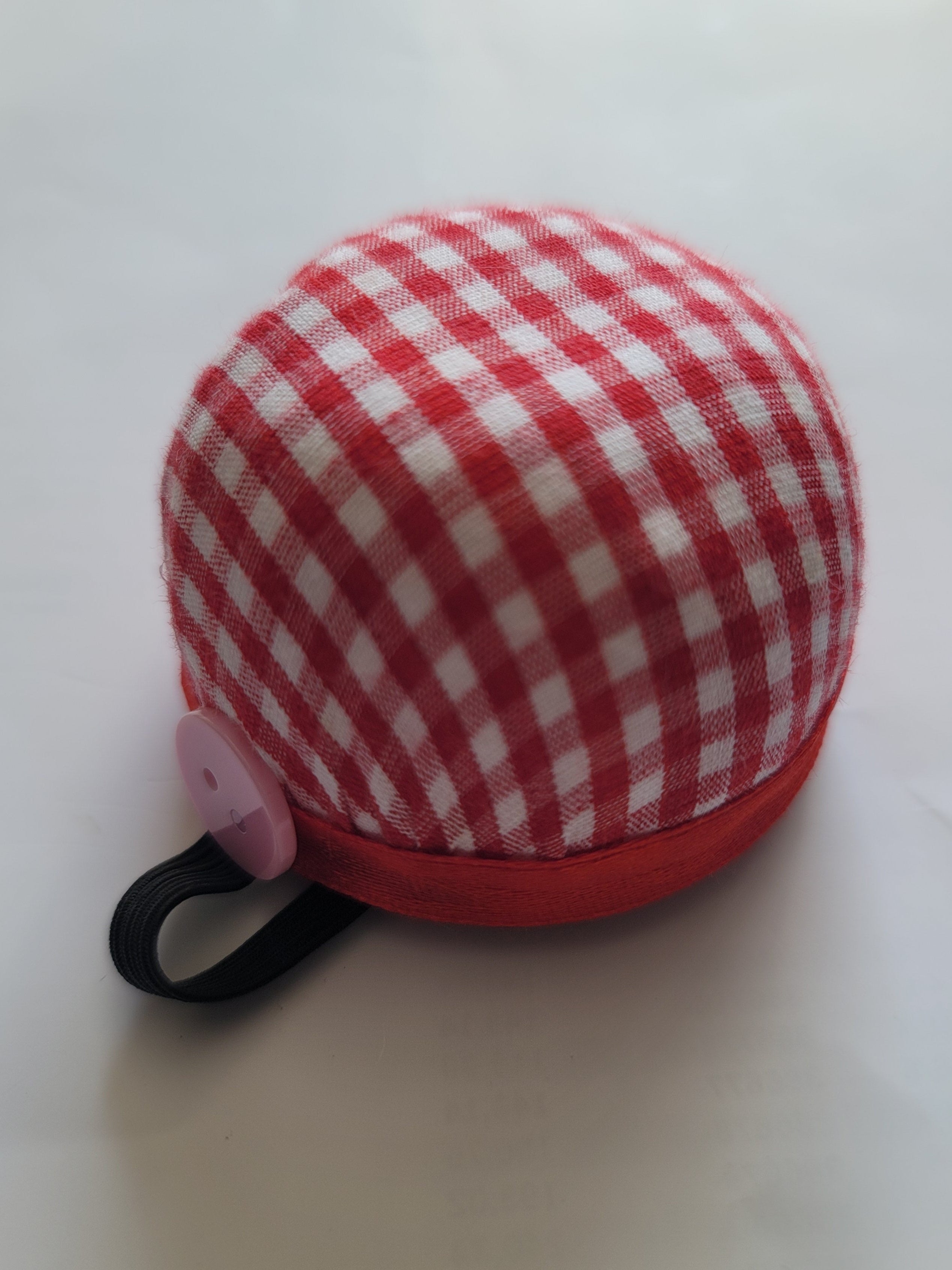 Galedi Pins Wrist Pin Cushion – Red Half Round Dome with Elastic Belt