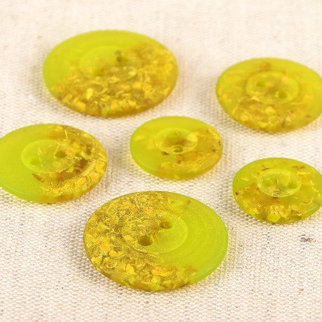 Stephanoise 2-Hole Wood Shaving Effect Buttons - 15mm, 19mm, 23mm | M60801