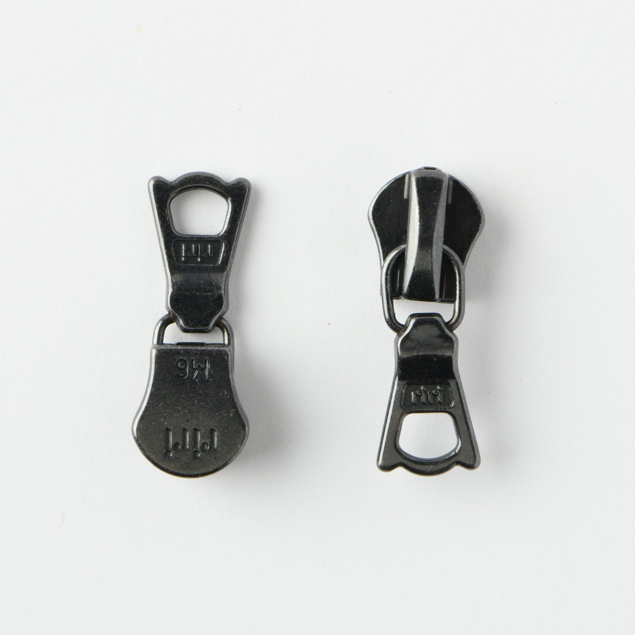 Riri Slider/ Puller, ME6 - Galedi Pins