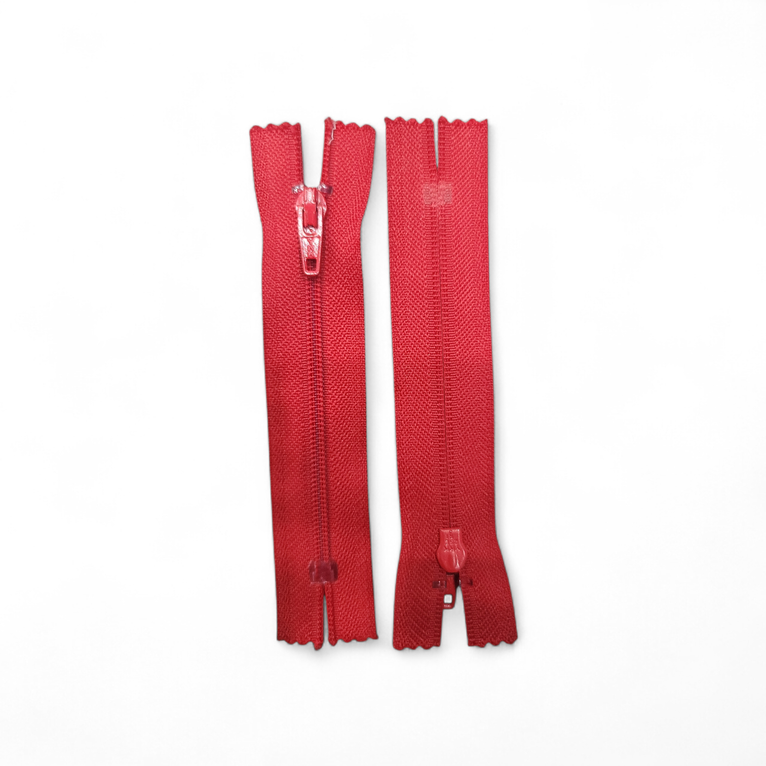 YKK Closed End 2cc Plastic Zip,  10cm