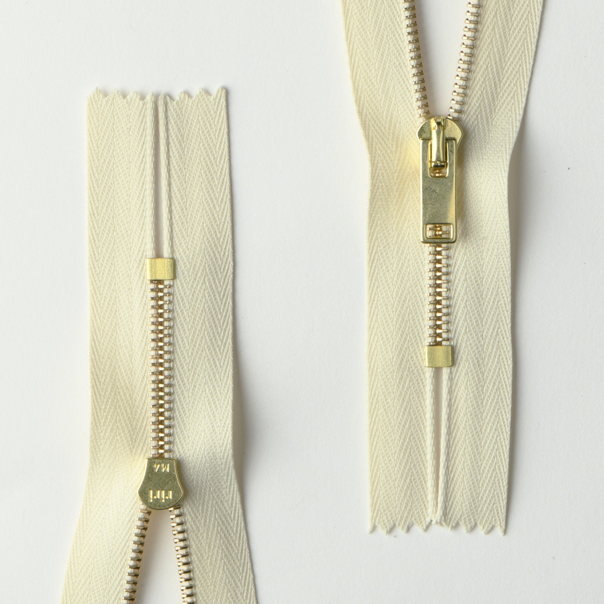 RIRI Gold Metal Closed End Zip, 24cm, ME4, 3T - Galedi Pins