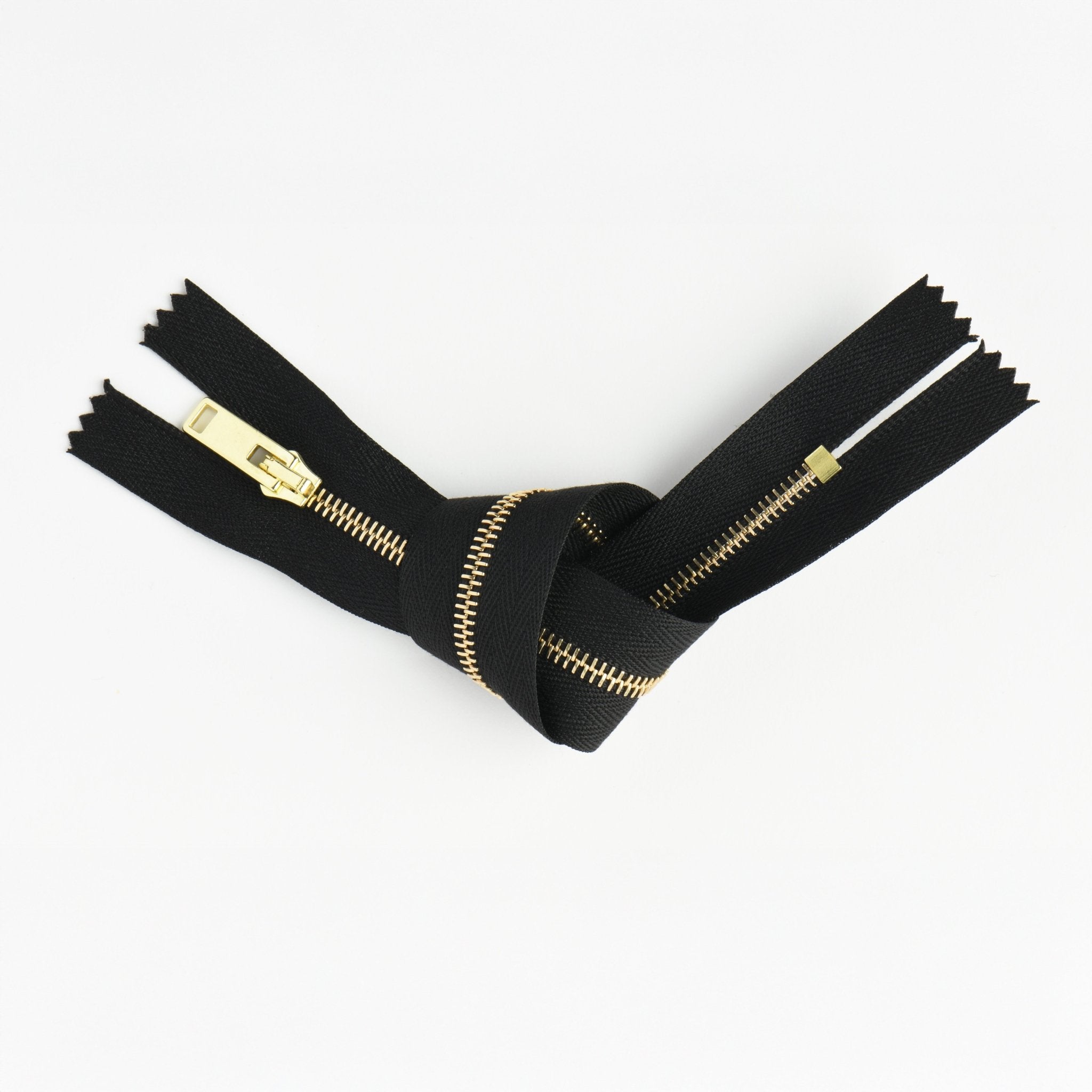 RIRI Gold Metal Closed End Zip, 24cm, ME4, 3T - Galedi Pins