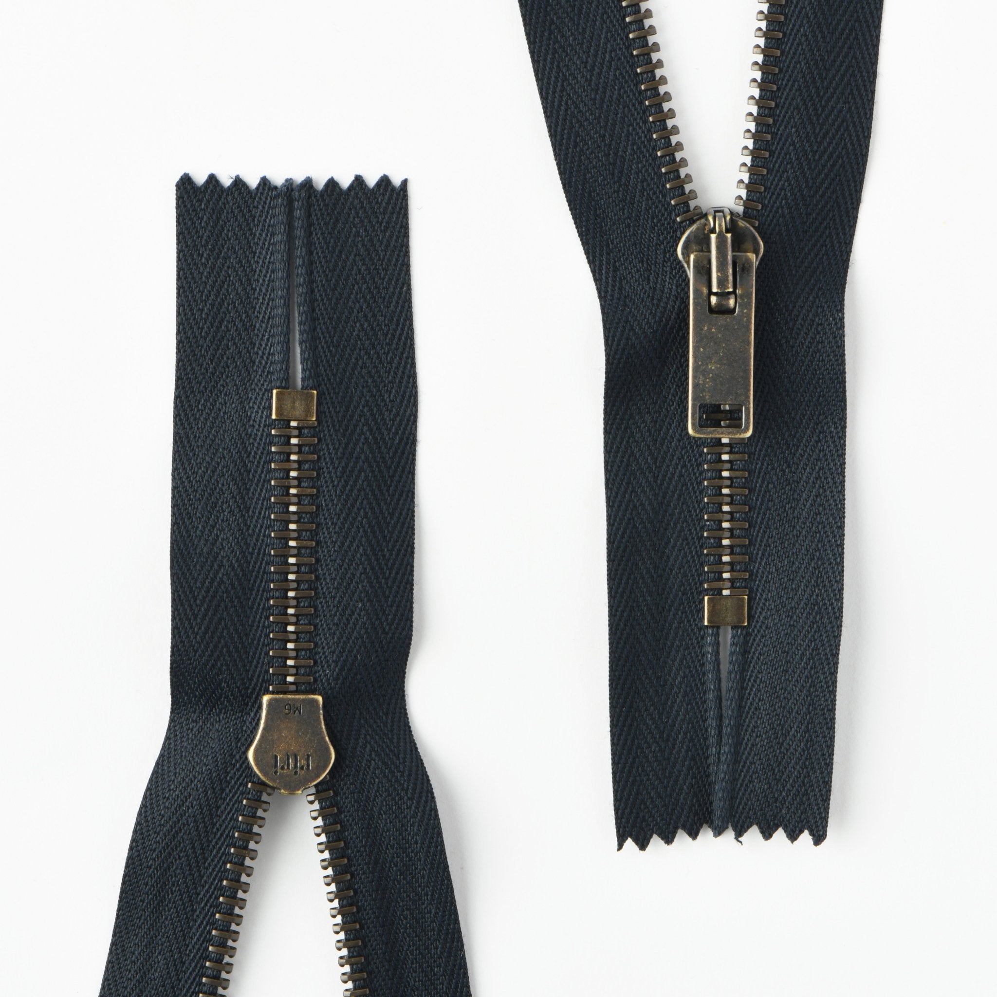 RIRI Brass Metal Zip, ME6 3T, 24cm - Galedi Pins