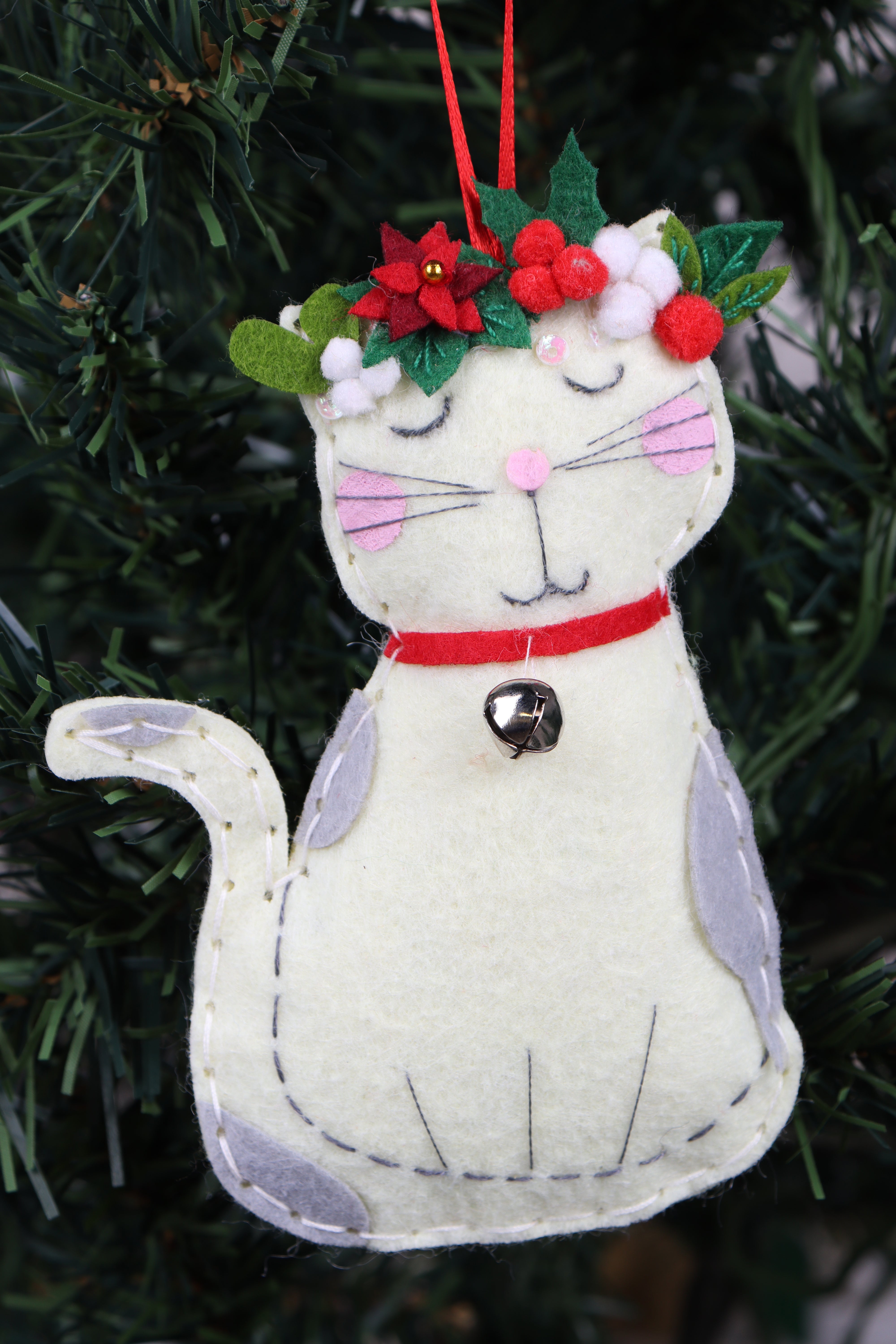 Trimits Felt Christmas Cat Decoration Craft Kit