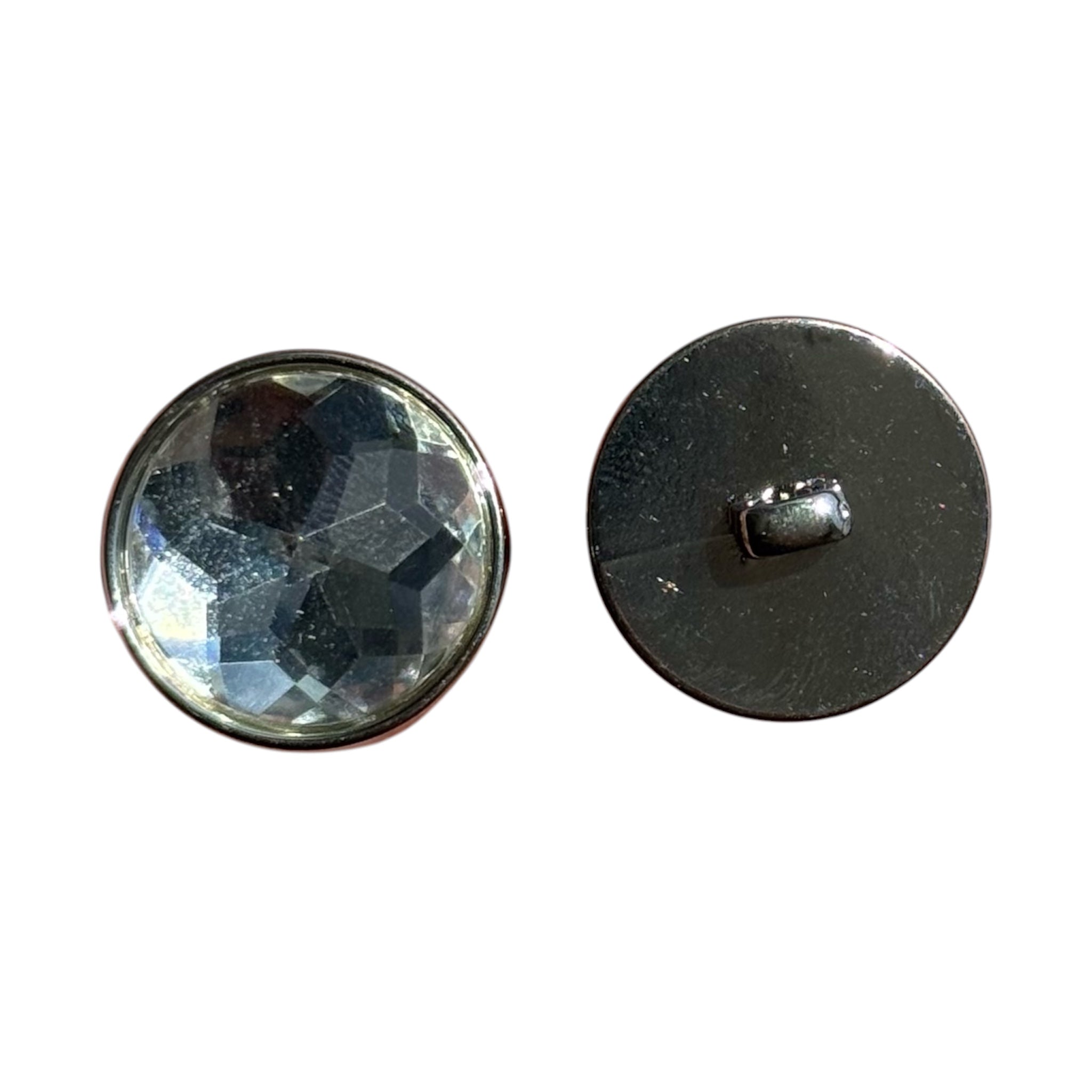 Front and back view of a 21mm shiny round button with a faceted crystal and polished silver edge.