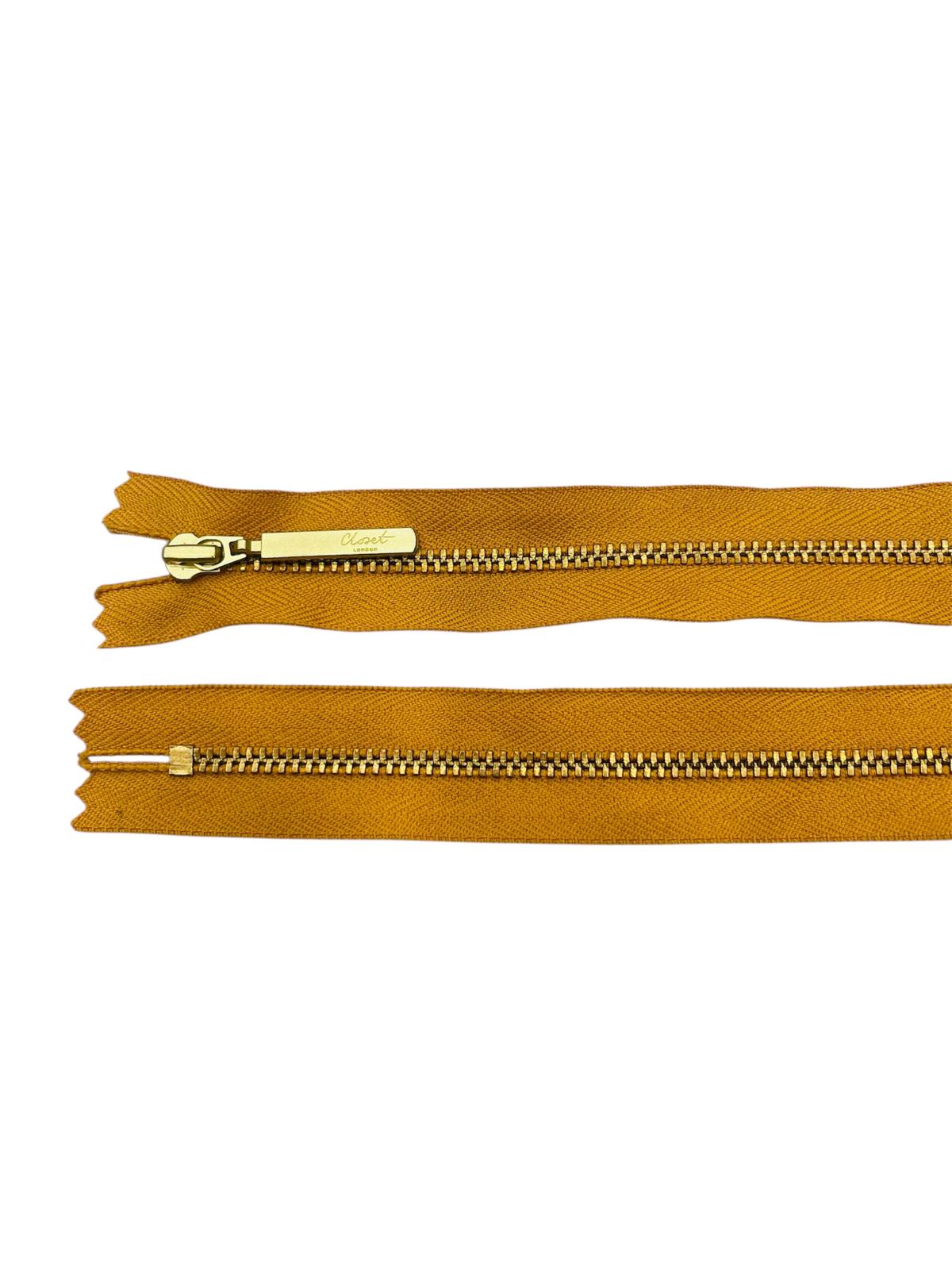 YKK Size 3 Closed End Gold Metal Zip | 55cm