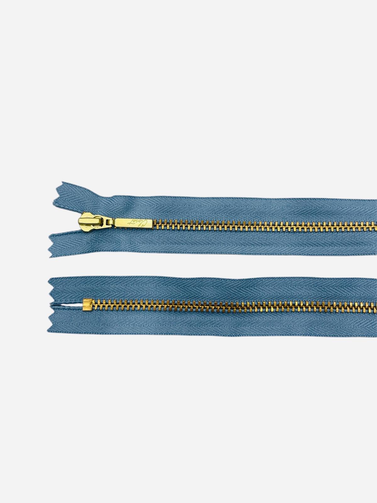 YKK Size 3 Closed End Gold Metal Zip | 55cm