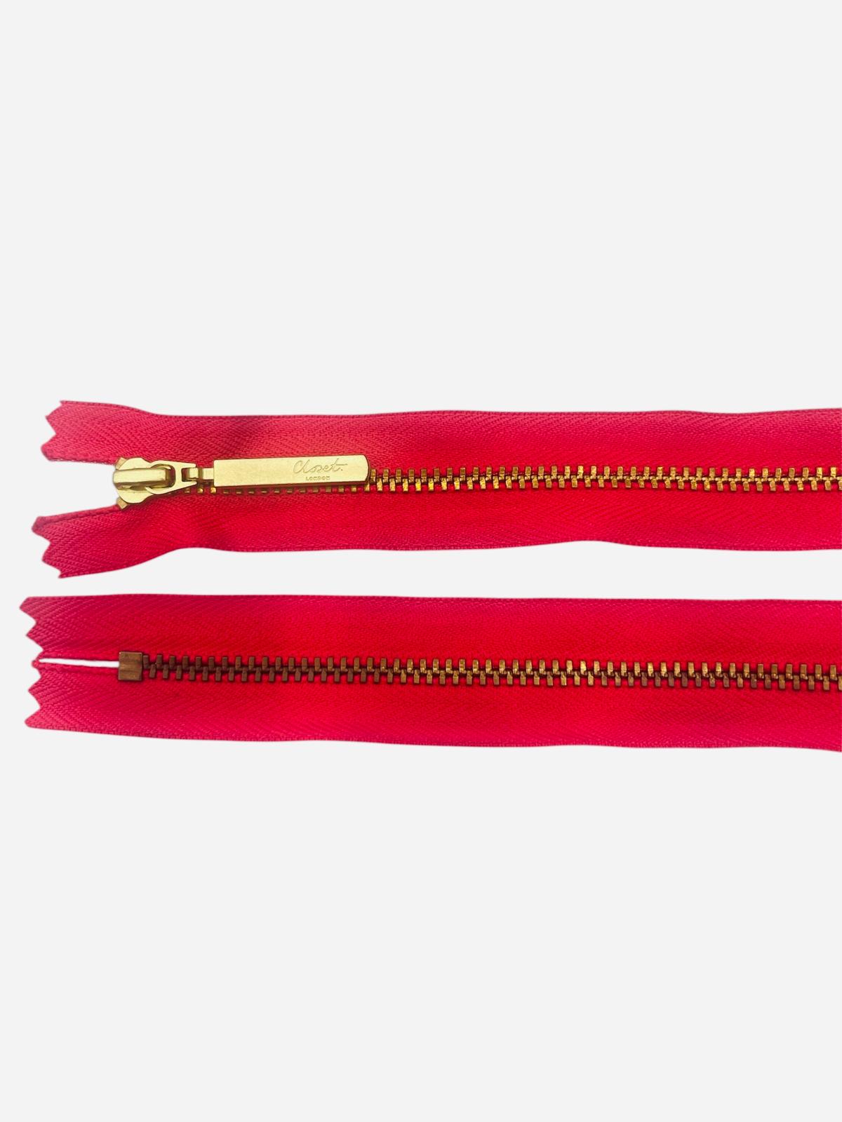 YKK Size 3 Closed End Gold Metal Zip | 55cm