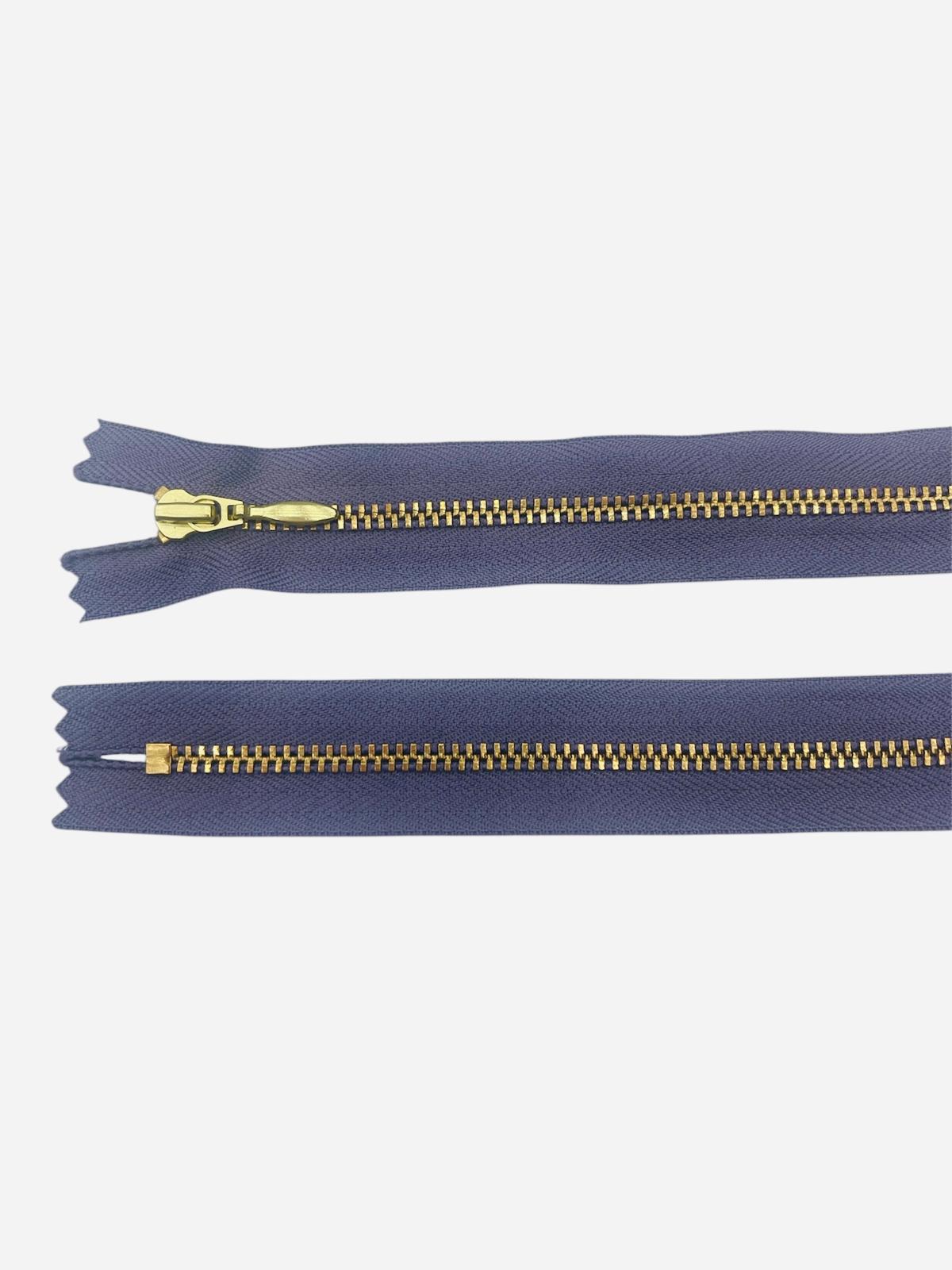 YKK Size 3 Closed End Gold Metal Zip | 55cm