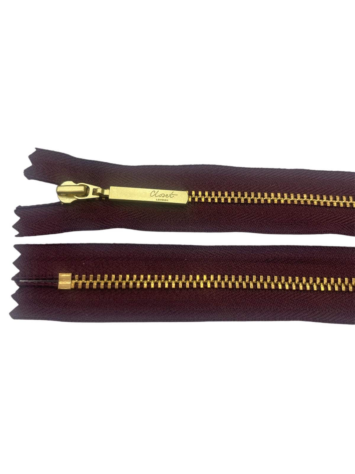 YKK Size 3 Closed End Gold Metal Zip | 55cm