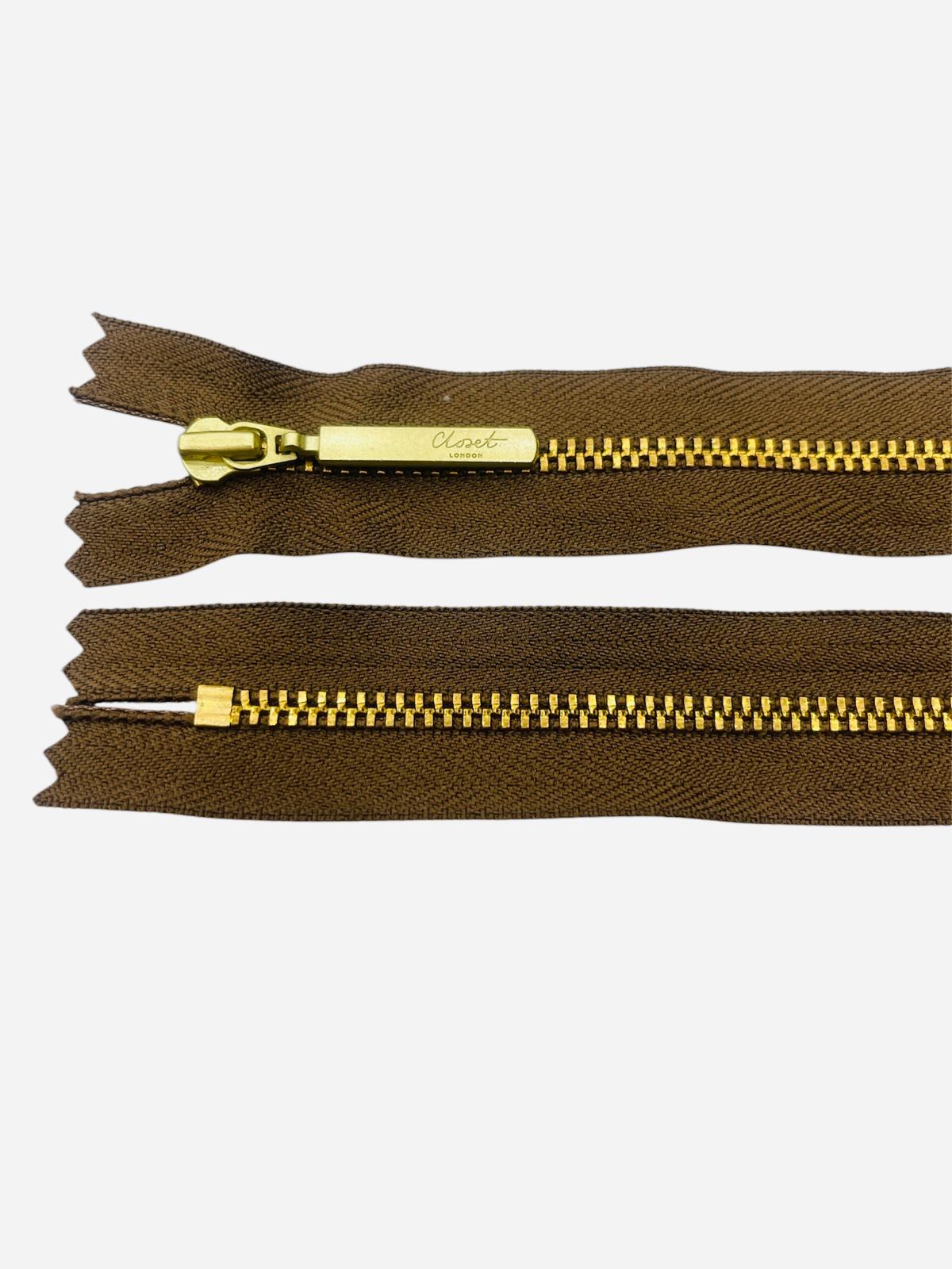YKK Size 3 Closed End Gold Metal Zip | 55cm