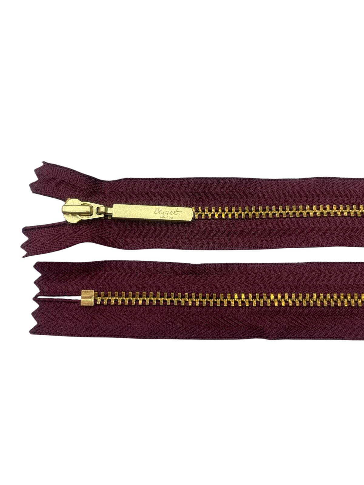 YKK Size 3 Closed End Gold Metal Zip | 55cm