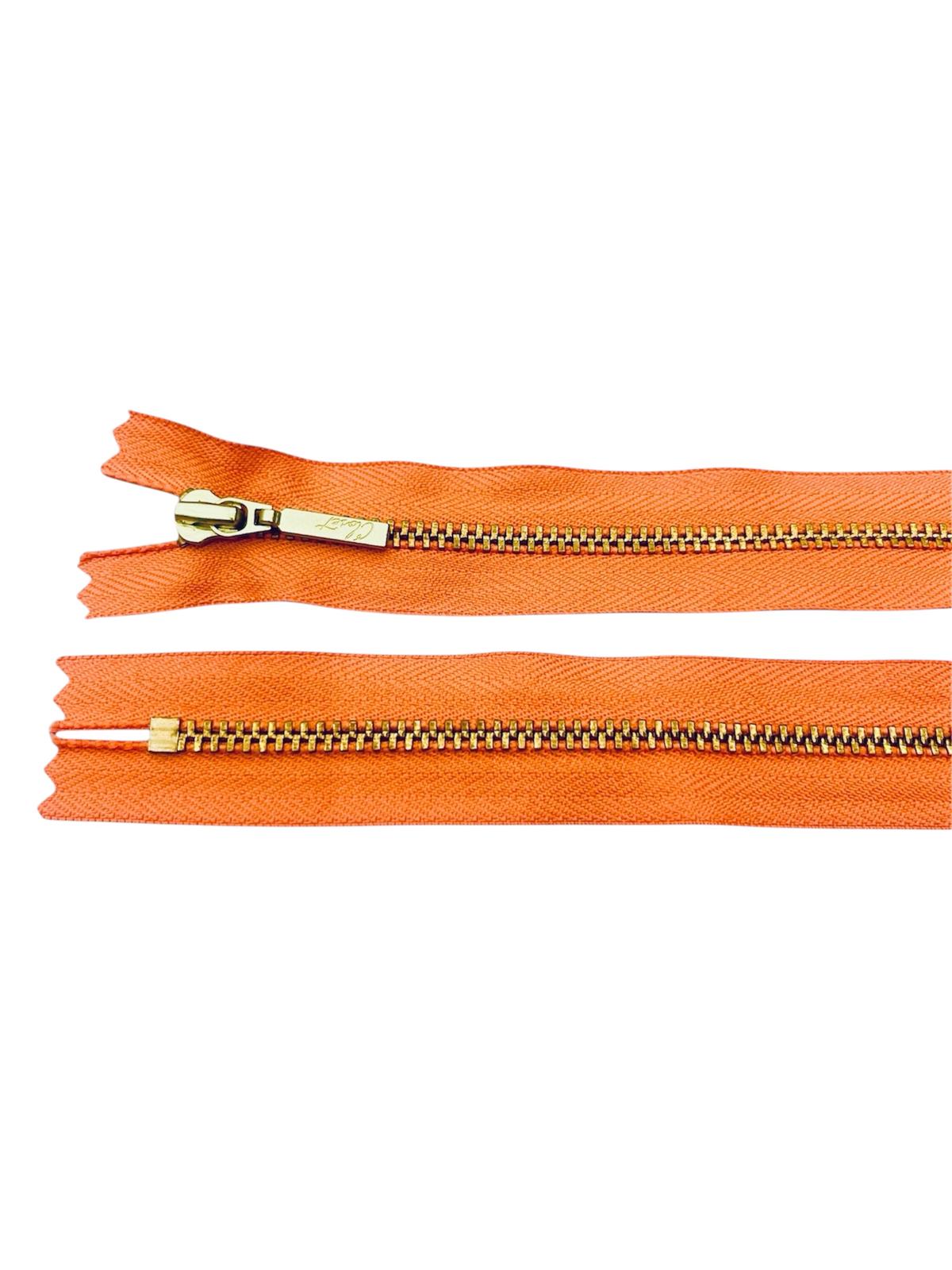 YKK Size 3 Closed End Gold Metal Zip | 55cm