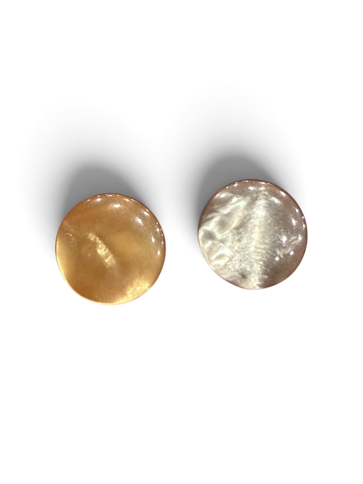 Two 14mm round polished plastic resin sewing buttons in iridescent gold and silver tones.