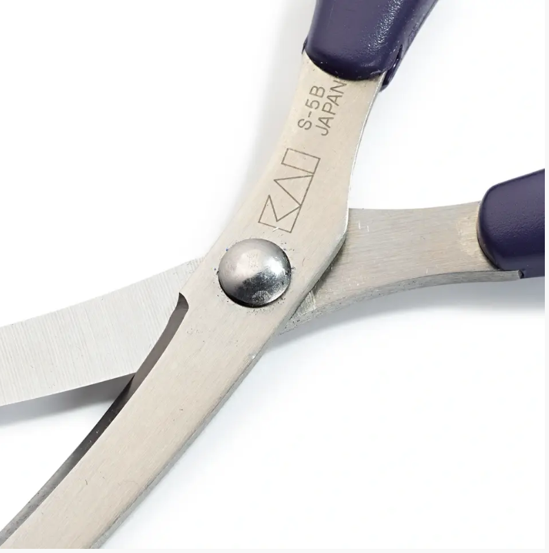 Textile scissors Professional, curved 13.5cm