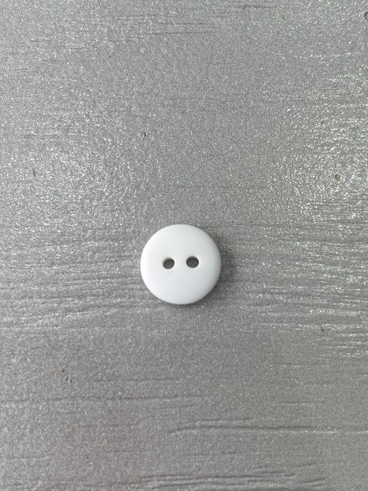 Polyester Button Matte Finish 11mm – Galedi Pins Sewing Notions
