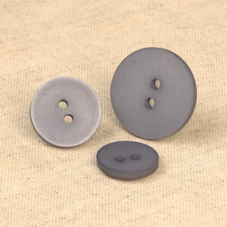 Stephanoise Satiny 2 Hole Sewing Buttons - 15mm/18mm Polyester | M60832